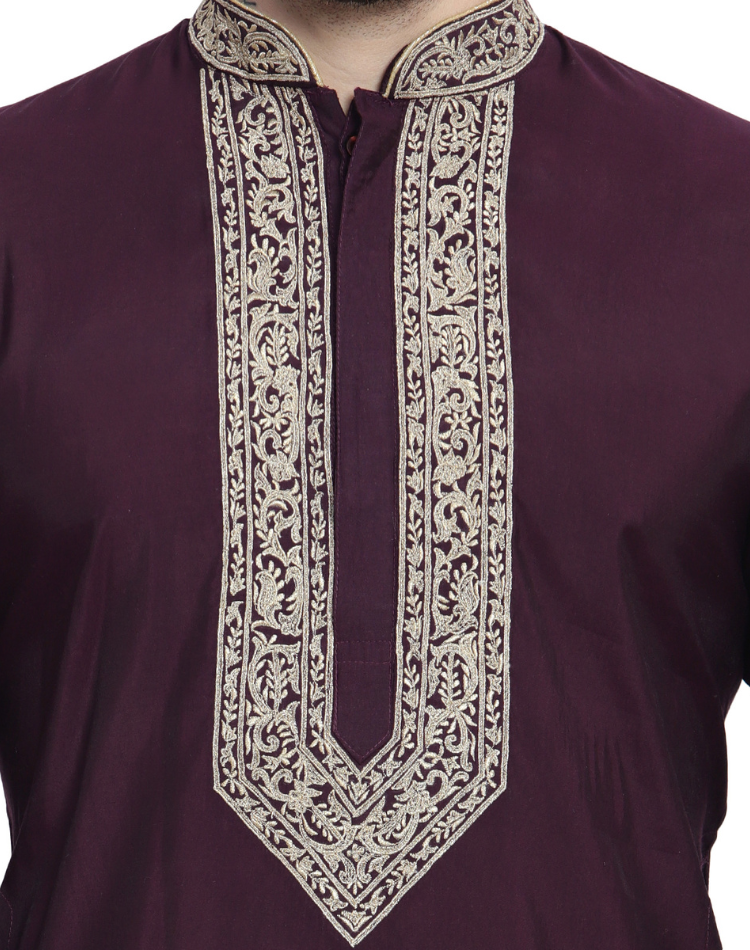 Mens-Maroon-Embroidered-Design-Kurta-5-1.png